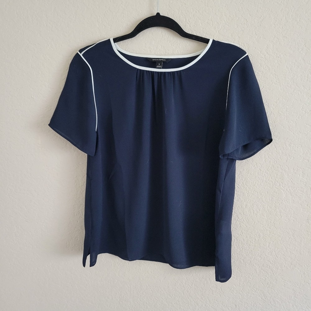 Banana republic navy blous
